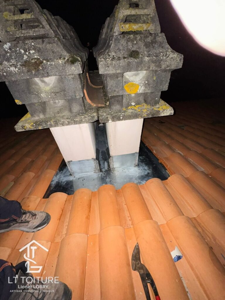 Velux / fenêtre de toit à Toulenne - LT Toiture