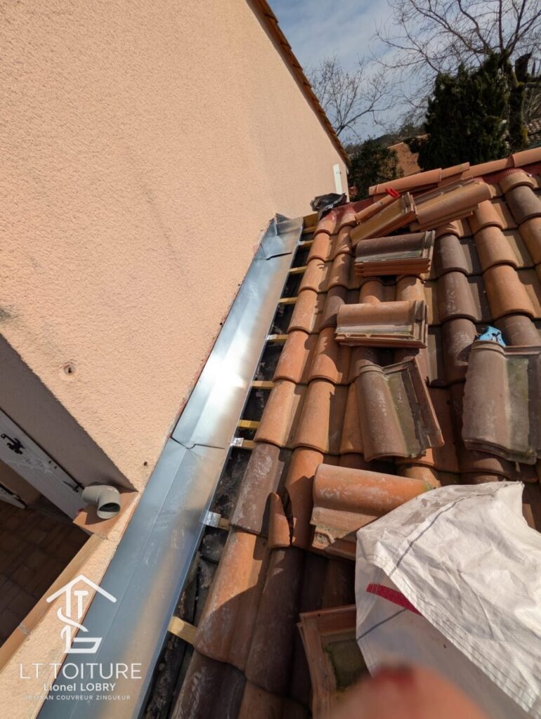 Zinguerie, Solin zinc, Chéneaux zinc